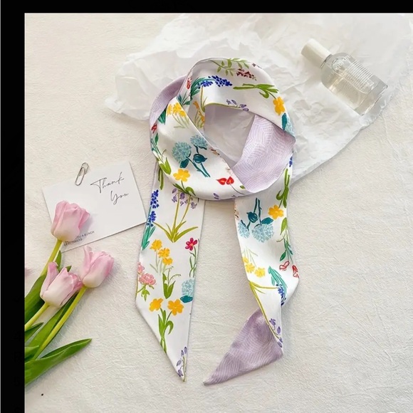 Floral Patterned Silk Scarves - Picture 3 of 8